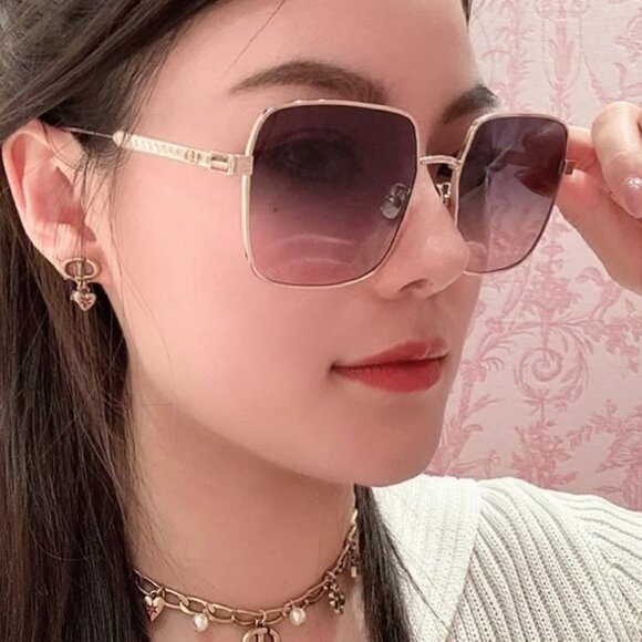 Dior DIORCANNAGE S1U B0A1 Sunglasses Gold Square Frame, Grey Lenses main image 4